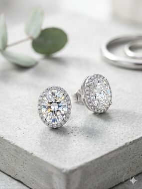 Moissanite 3.0CTW NWT 925 Silver Classic Oval Halo Stud Earrings